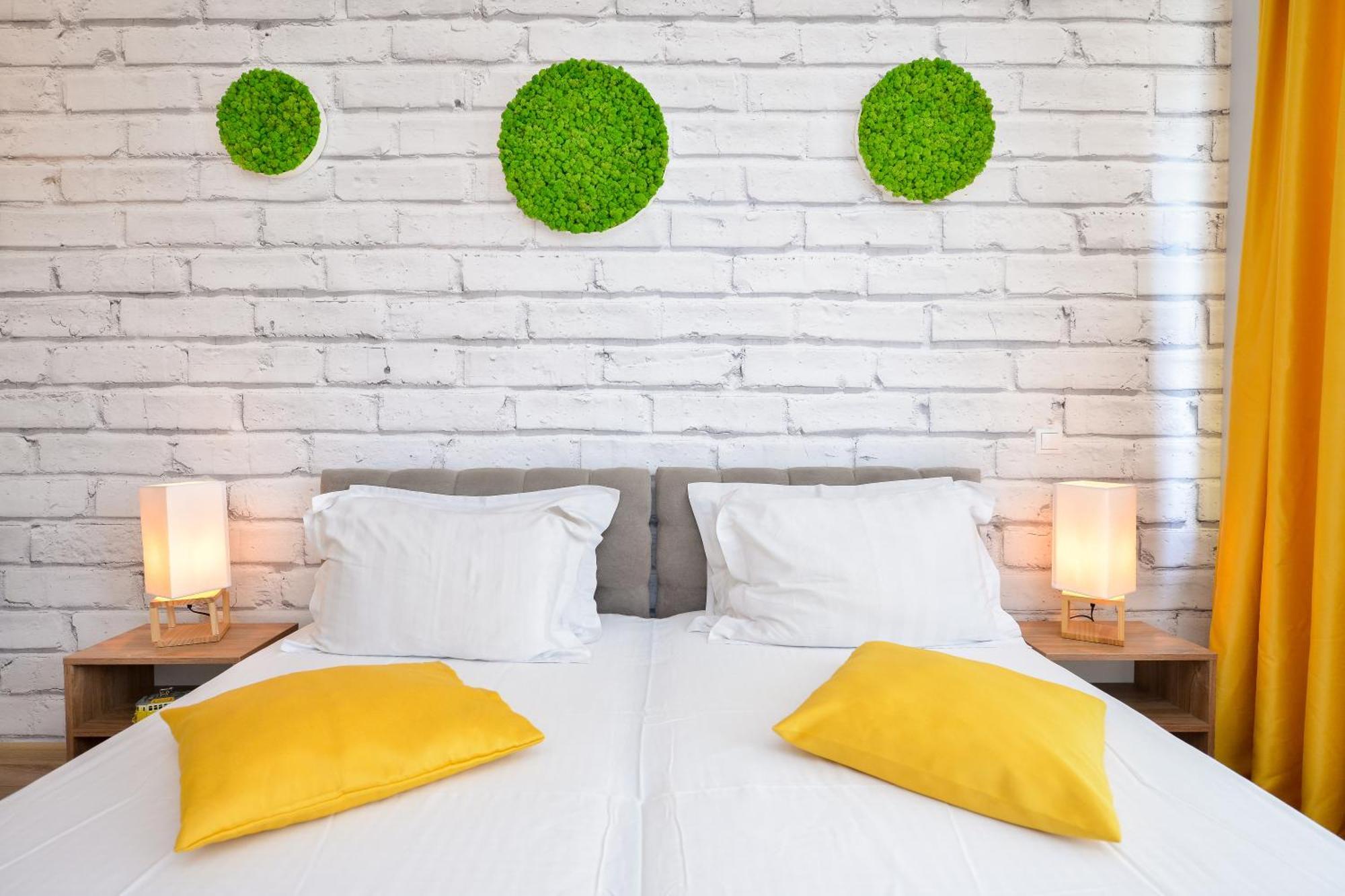 Tower By Grand Accommodation Bucharest Room photo